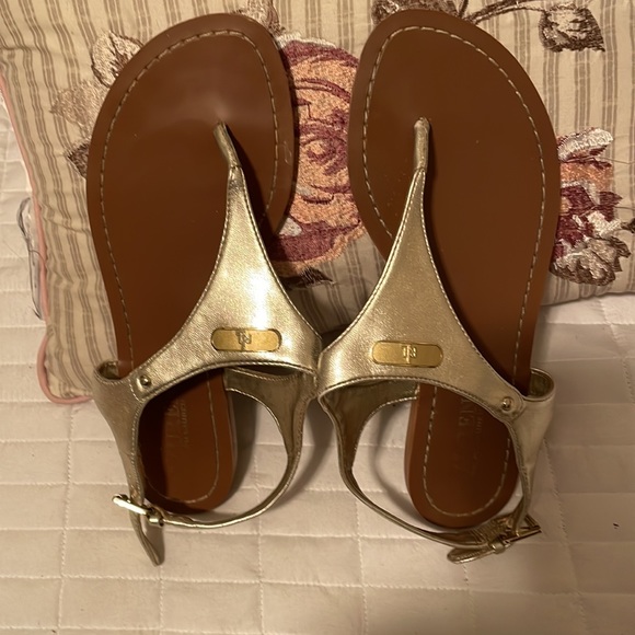 Ralph Lauren gold sandals size 7.5 - Picture 3 of 8